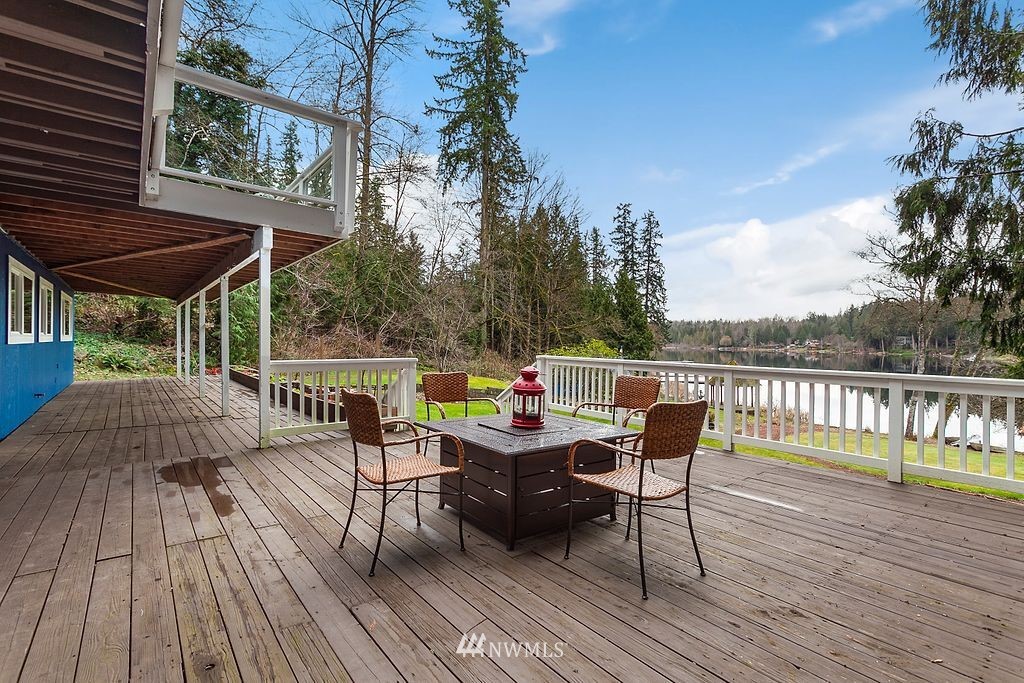 18113 East Spring Lake Drive Southeast Renton, WA 98058 - Photo 34 of 39 Gallery Image 34
