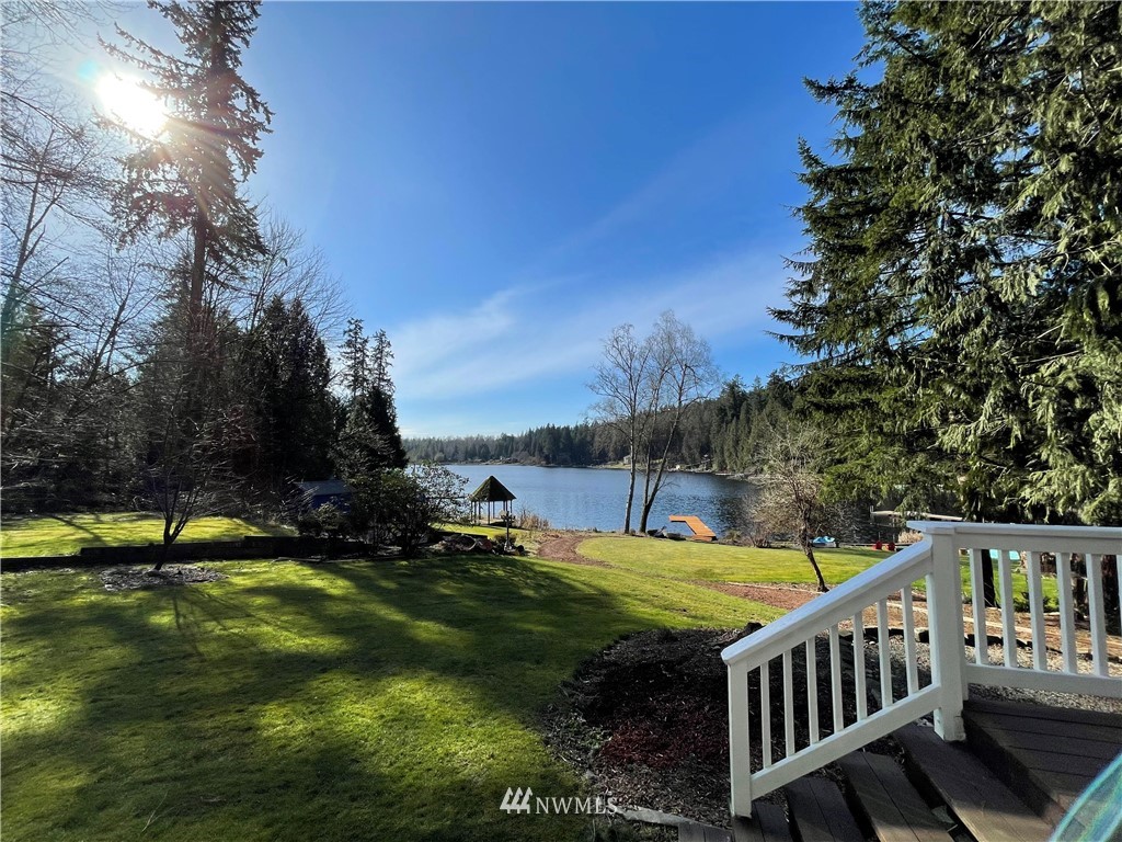 18113 East Spring Lake Drive Southeast Renton, WA 98058 - Photo 35 of 39 Gallery Image 35