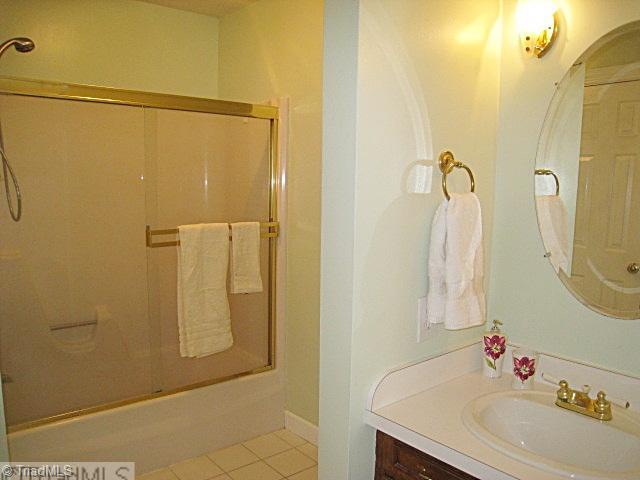 2964 Good Hope Road Winston-Salem, NC 27106 - Photo 9 of 15 Master Bath/Spa.
