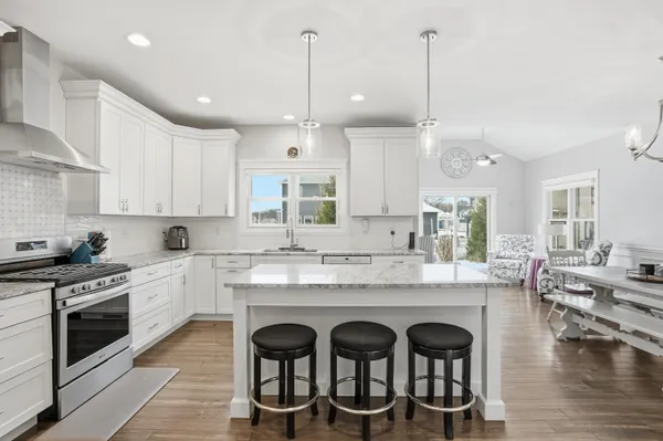 $747,500 | 1983 Franklin Drive, Crown Point, IN 46307