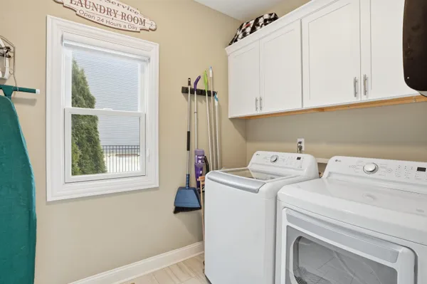 $747,500 | 1983 Franklin Drive, Crown Point, IN 46307