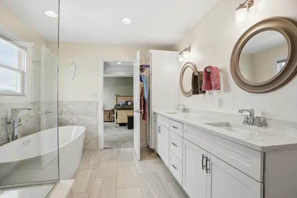 $747,500 | 1983 Franklin Drive, Crown Point, IN 46307