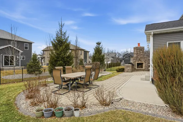 $747,500 | 1983 Franklin Drive, Crown Point, IN 46307