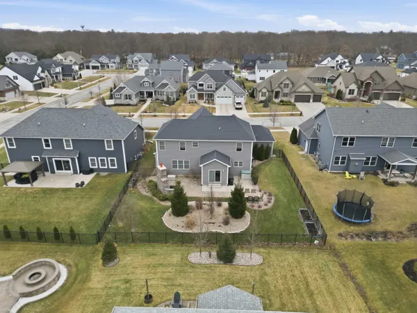 $747,500 | 1983 Franklin Drive, Crown Point, IN 46307