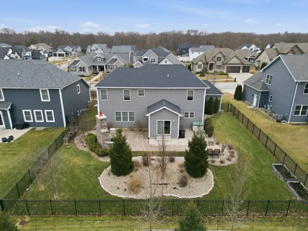 $747,500 | 1983 Franklin Drive, Crown Point, IN 46307