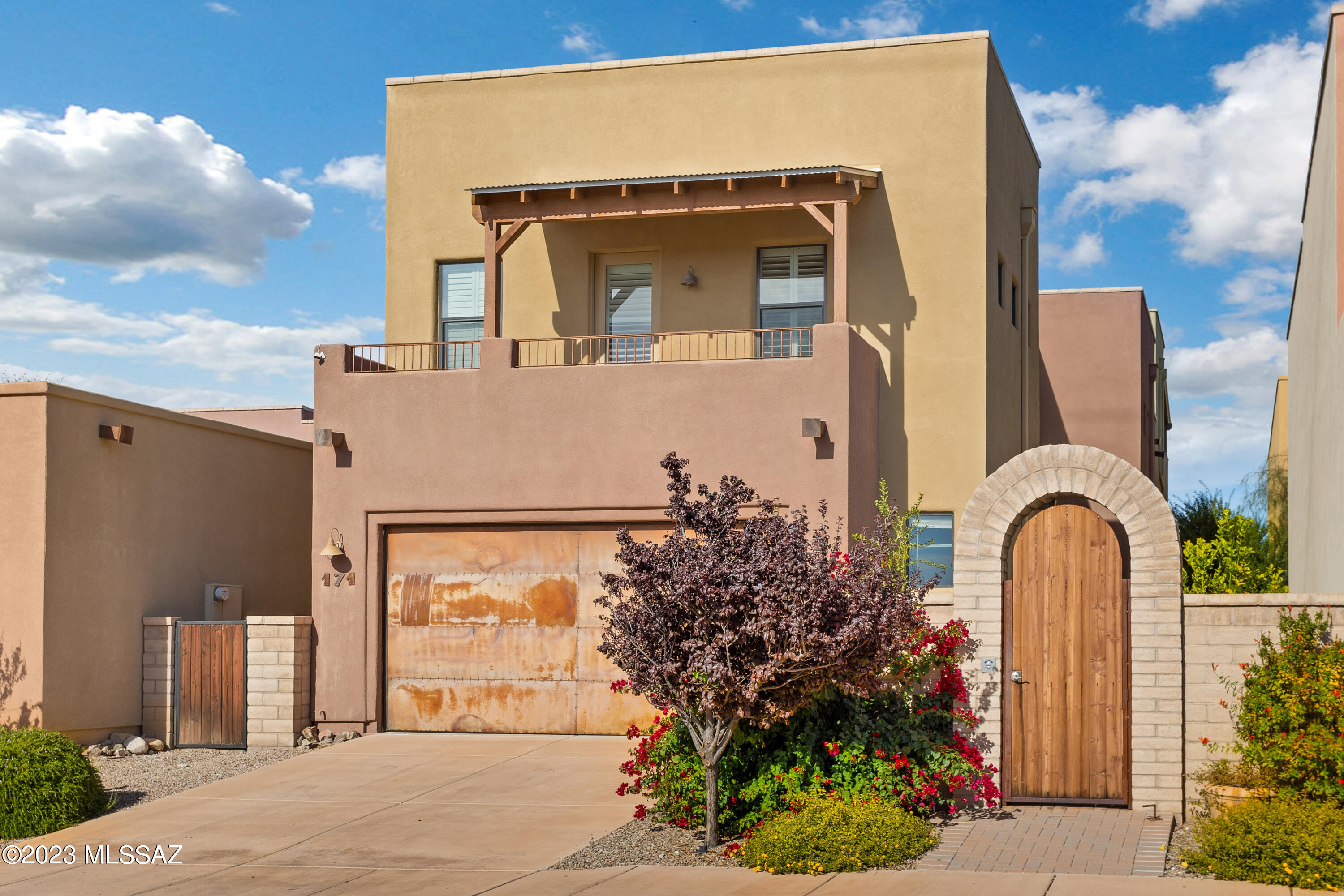 171 East Calderwood Road Tucson, AZ 85704 - Photo 1 of 31