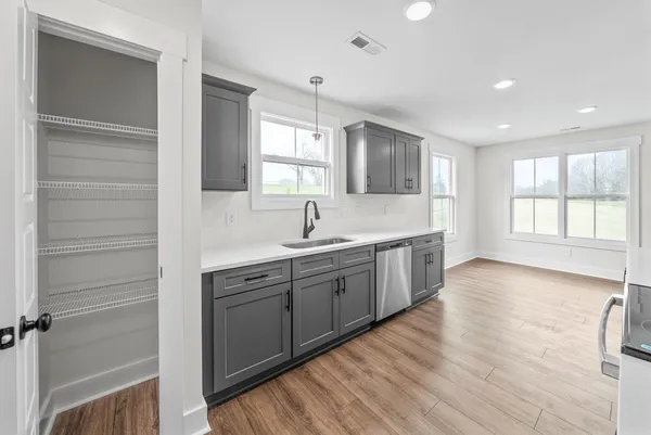 $495,000 | 1215 Southside Road, Southside, TN 37171