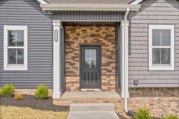 $495,000 | 1215 Southside Road, Southside, TN 37171