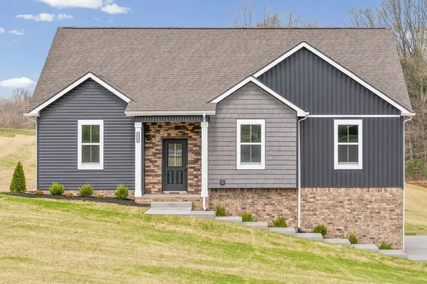 $495,000 | 1215 Southside Road, Southside, TN 37171