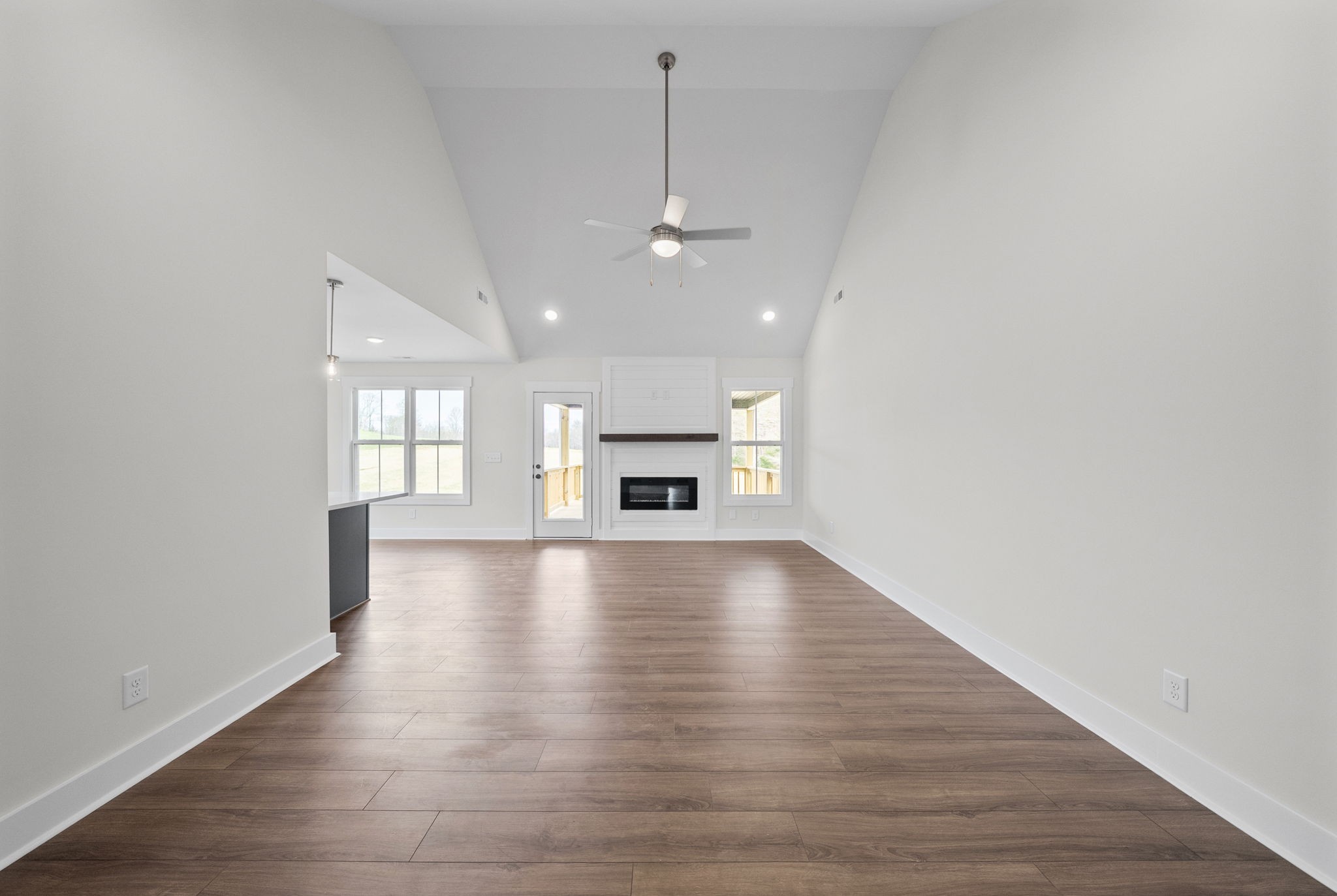 1215 Southside Road Southside, TN 37171 - Photo 8 of 49 Gallery Image 8