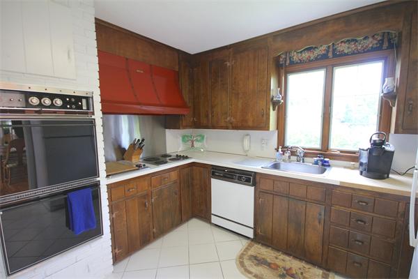 43 Crestwood Road Marblehead, MA 01945 - Photo 13 of 24