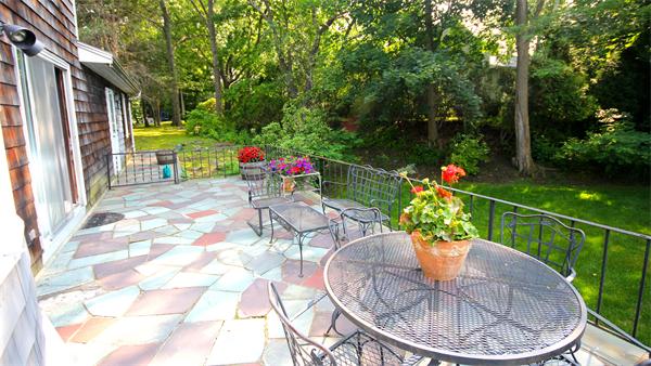 43 Crestwood Road Marblehead, MA 01945 - Photo 8 of 24