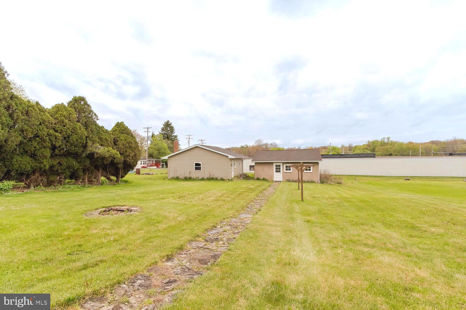 516 Walnut Street Philipsburg, PA 16866 - Photo 20 of 28