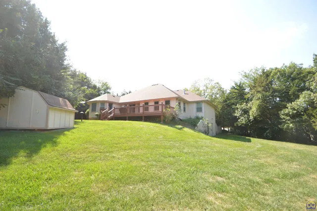 $565,000 | 1010 Southwest Ottawa Trail, Topeka, KS 66615