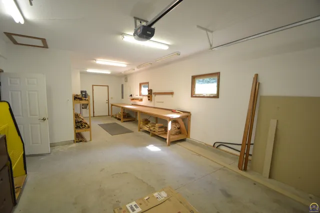 $565,000 | 1010 Southwest Ottawa Trail, Topeka, KS 66615