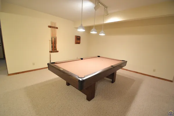 $539,900 | 1010 Southwest Ottawa Trail, Topeka, KS 66615