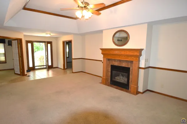 $539,900 | 1010 Southwest Ottawa Trail, Topeka, KS 66615