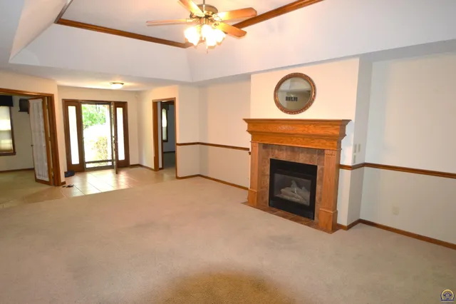 $565,000 | 1010 Southwest Ottawa Trail, Topeka, KS 66615