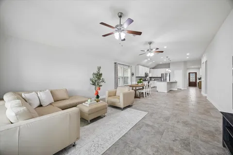 $329,000 | 24111 Kingdom Isle Lane, Katy, TX 77493