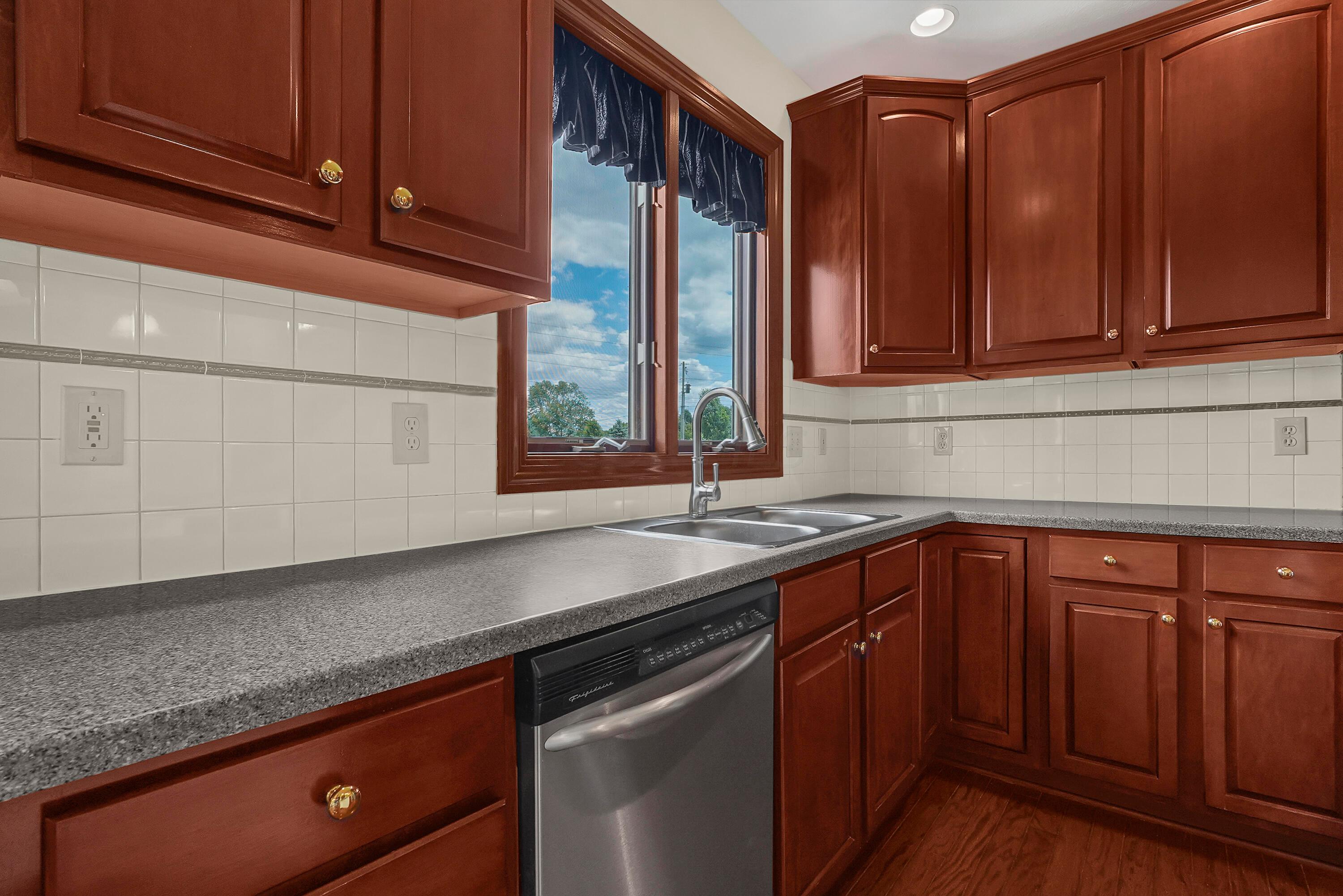 10102 Allen Road Pickerington, OH 43147 - Photo 16 of 48 DSC01115