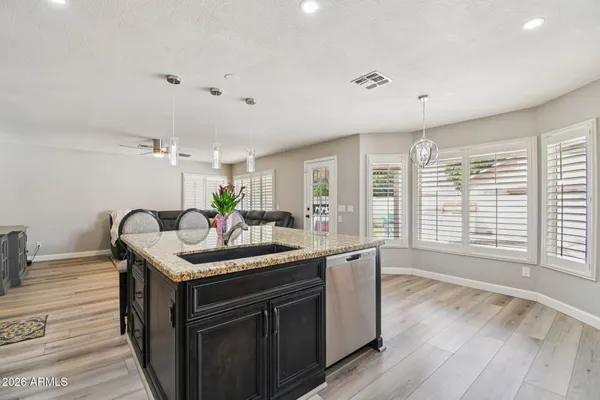 $725,000 | 704 East Windsor Drive, Gilbert, AZ 85296