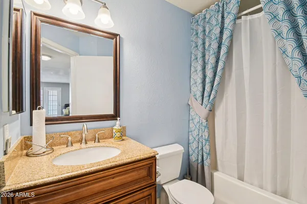 $725,000 | 704 East Windsor Drive, Gilbert, AZ 85296