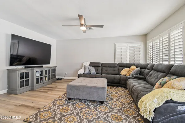 $725,000 | 704 East Windsor Drive, Gilbert, AZ 85296