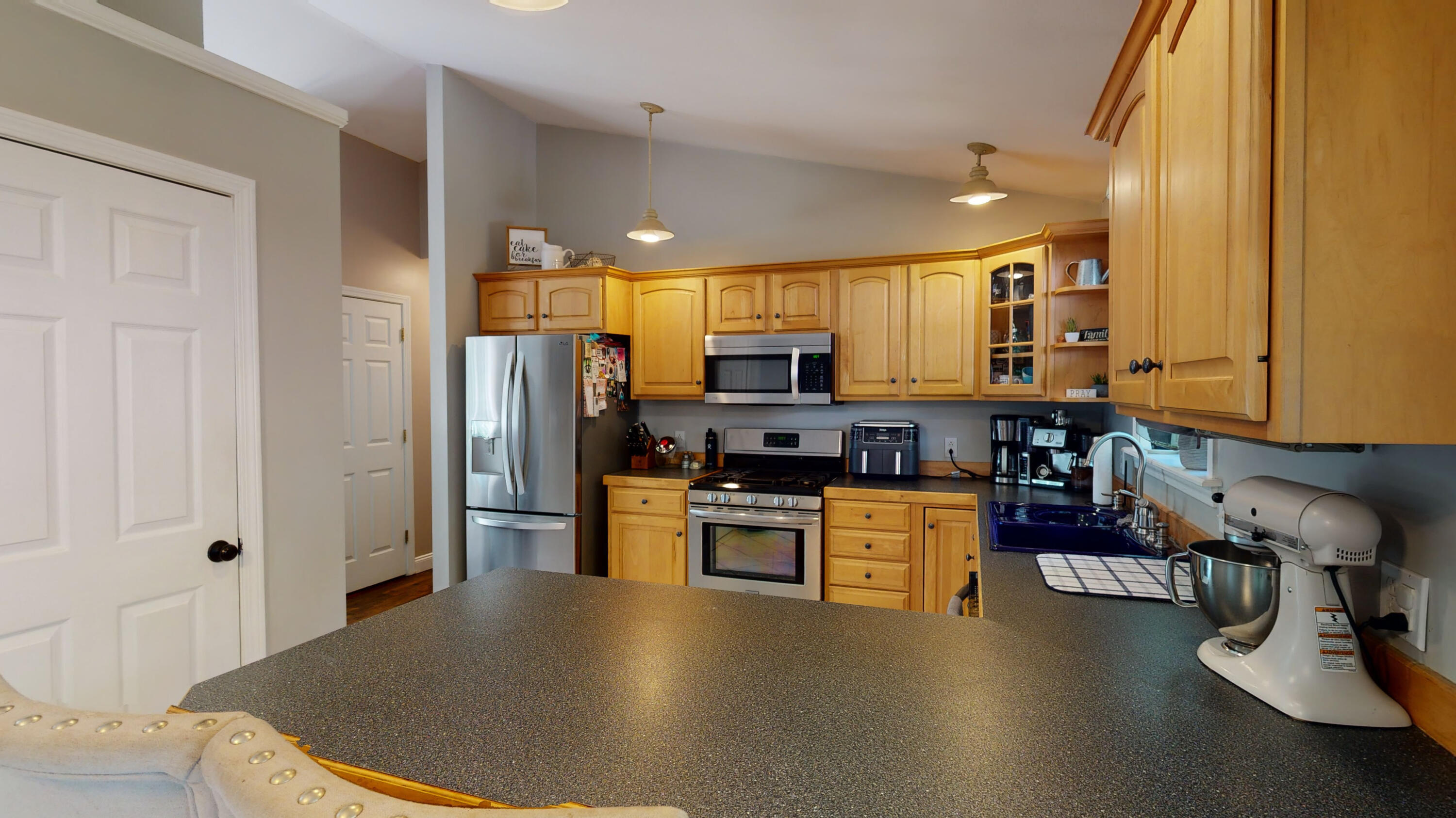 100 Baker Road Winterport, ME 04496 - Photo 5 of 35 5