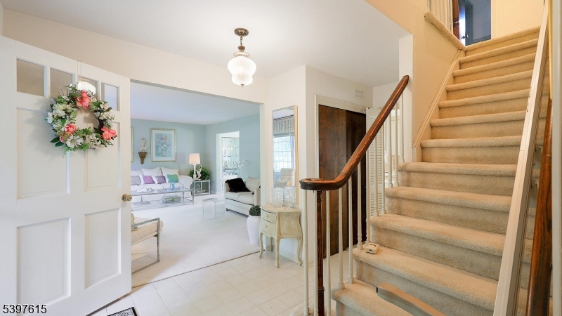 125 Mountainview Road Warren, NJ 07059 - Photo 9 of 39