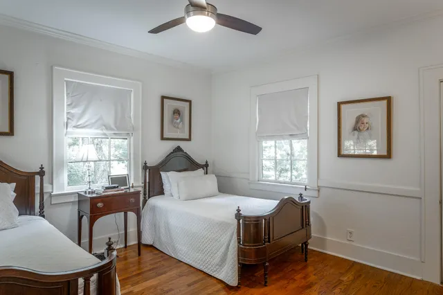 $2,300 | 2 Mother Goose Village, Lookout Mountain, GA 30750