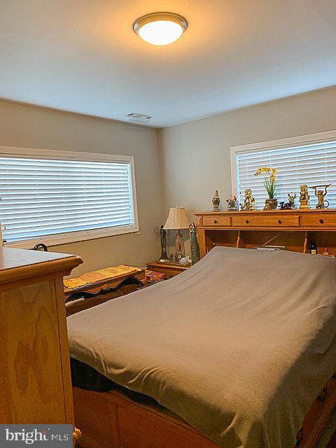 3701 Coronado Road Baltimore, MD 21244 - Photo 15 of 44