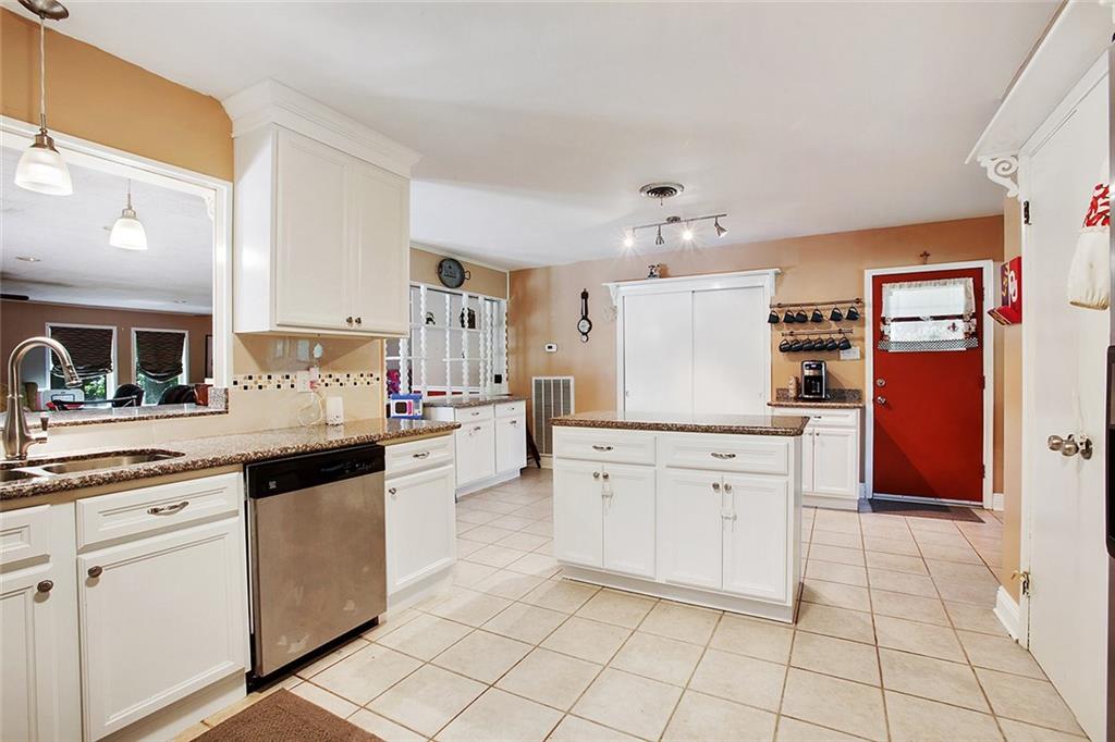 239 Wanda Street Luling, LA 70070 - Photo 4 of 13 Gallery Image 4