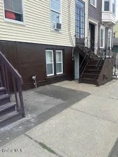 $300,000 | 538 Hamilton Street, Albany, NY 12203