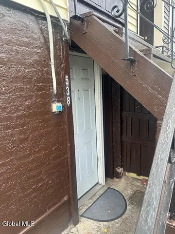$300,000 | 538 Hamilton Street, Albany, NY 12203