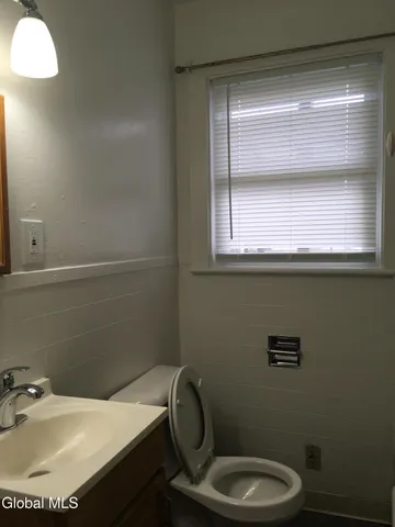 $300,000 | 538 Hamilton Street, Albany, NY 12203