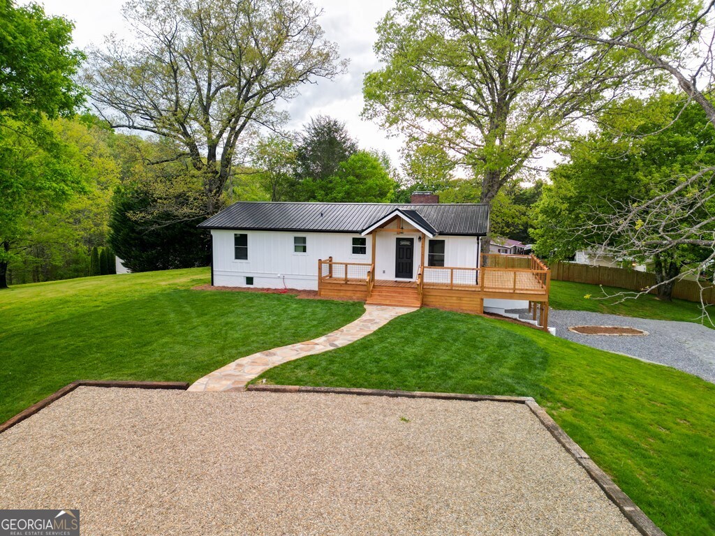 94 Breezy Knob Road Franklin, NC 28734 - Photo 2 of 37