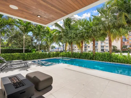 $6,900,000 | 1736 Southeast 14th Street, Fort Lauderdale, FL 33316
