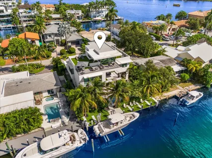 $6,900,000 | 1736 Southeast 14th Street, Fort Lauderdale, FL 33316