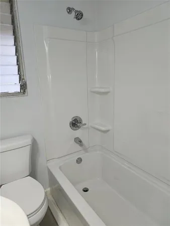 $950 | 421 Northwest 10th Avenue, Gainesville, FL 32605