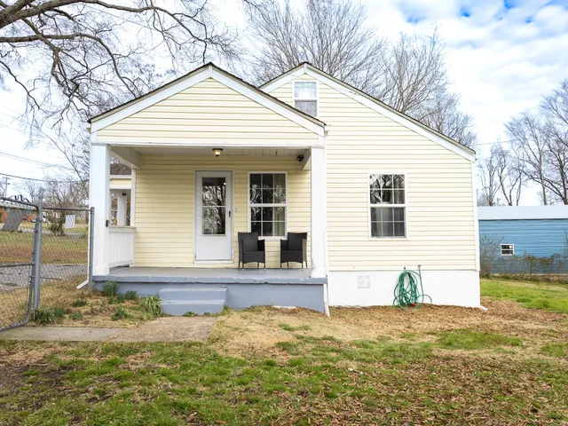 $215,000 | 406 North Jenkins Road, Rossville, GA 30741