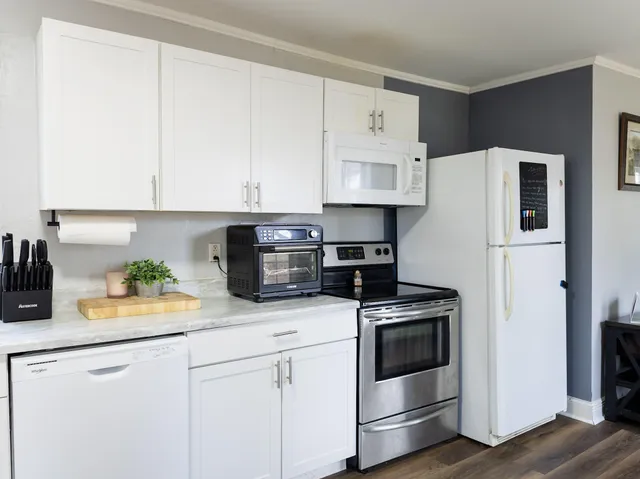 $215,000 | 406 North Jenkins Road, Rossville, GA 30741