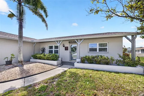 $290,000 | 1255 Lincoln Drive, Englewood, FL 34224
