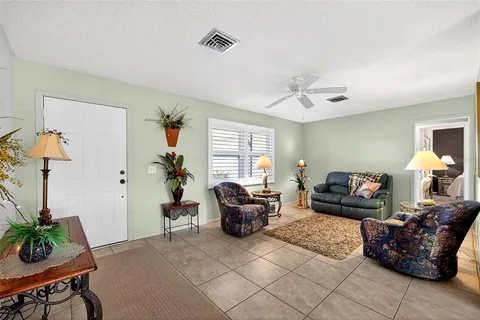 $290,000 | 1255 Lincoln Drive, Englewood, FL 34224