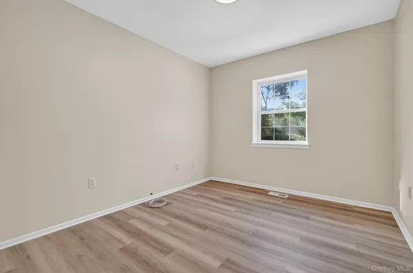 $2,850 | 10-12 Chestnut Street, Unit A105, Suffern, NY 10901