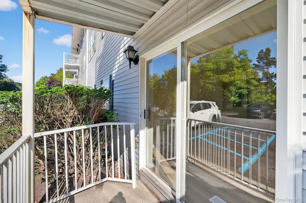 $2,850 | 10-12 Chestnut Street, Unit A105, Suffern, NY 10901
