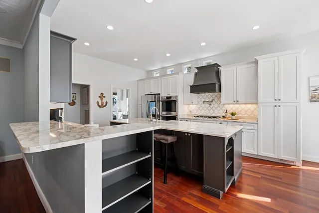 $10,000 | 1770 Omni Boulevard, Mount Pleasant, SC 29466