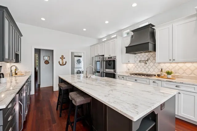 $10,000 | 1770 Omni Boulevard, Mount Pleasant, SC 29466