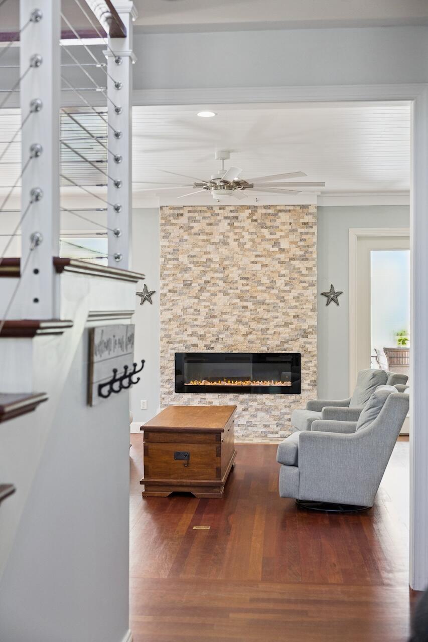 1770 Omni Boulevard Mount Pleasant, SC 29466 - Photo 27 of 54 Family Room