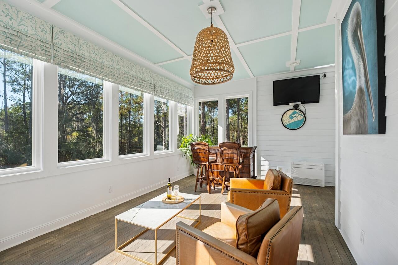 1770 Omni Boulevard Mount Pleasant, SC 29466 - Photo 30 of 54 Bright Sunroom