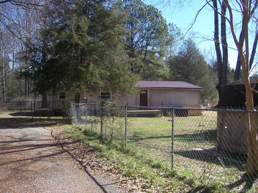 1656 Honeysuckle Pond Road Rock Hill, SC 29732 - Photo 2 of 10 Gallery Image 2